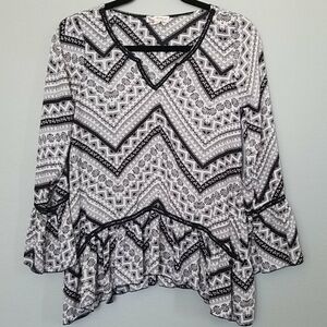 About a girl Hippie Cottagecore Boho bell sleeve chevron tunic XS